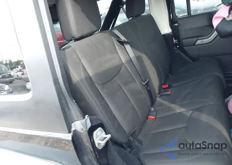 2015 Jeep Wrangler Unlimited Sport из США, поврежденный, VIN 1C4BJWDG7FL717261